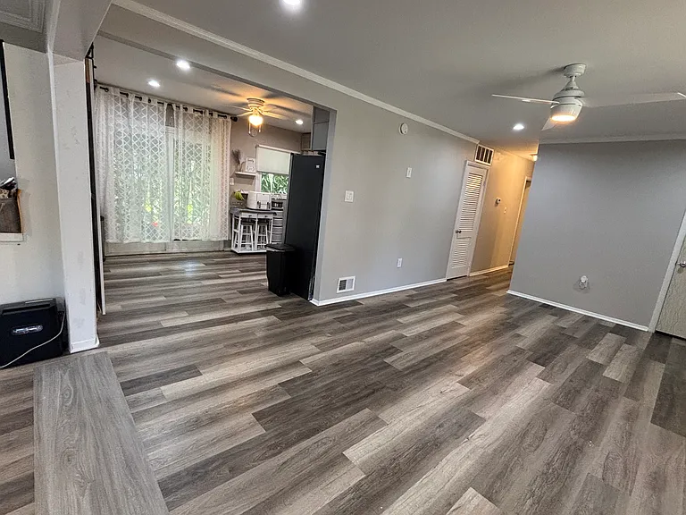 8208 Keeler St — Photo 9