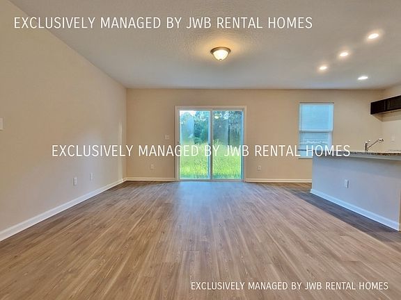 4th image of 8047 Hammond Blvd