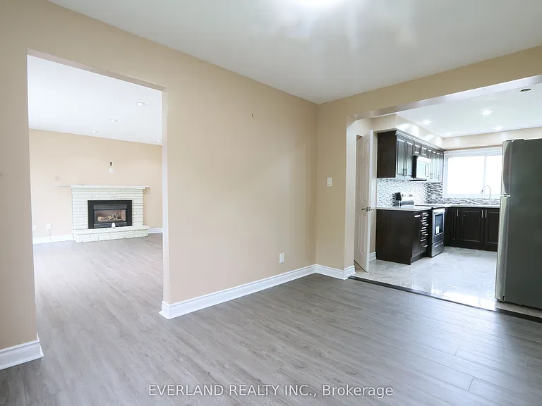 59 Brimorton Dr — Photo 13