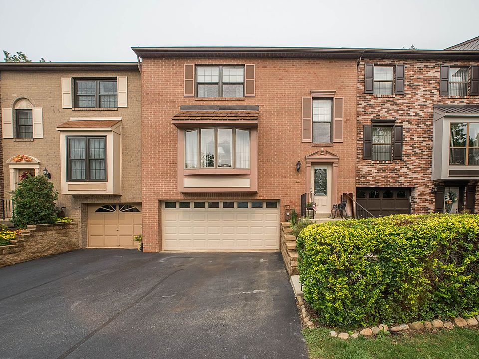 1st image of 560 Thorncliffe Dr