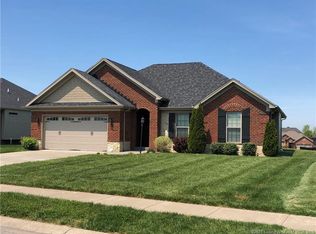 2915 Chestnut Eagle Rdg, Jeffersonville, IN 47130