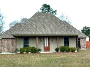 11977 Pendarvis Ln, Walker, LA 70785