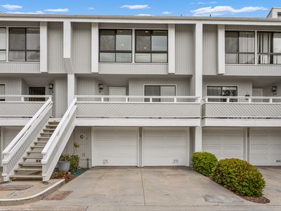 19 Barlovento Ct #7, Newport Beach, CA, 92663