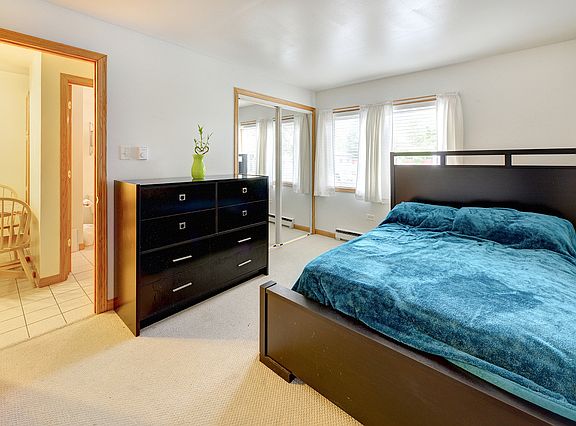 5th image of 1130 Dunlop Ave APT 1C