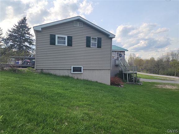 3rd image of 3654 McDonald Rd