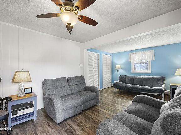5th image of 31 E Housatonic St