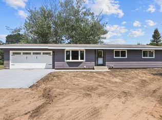 475 322nd Ln NW, Cambridge, MN 55008