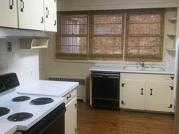 5th image of 4426 Gorman Dr