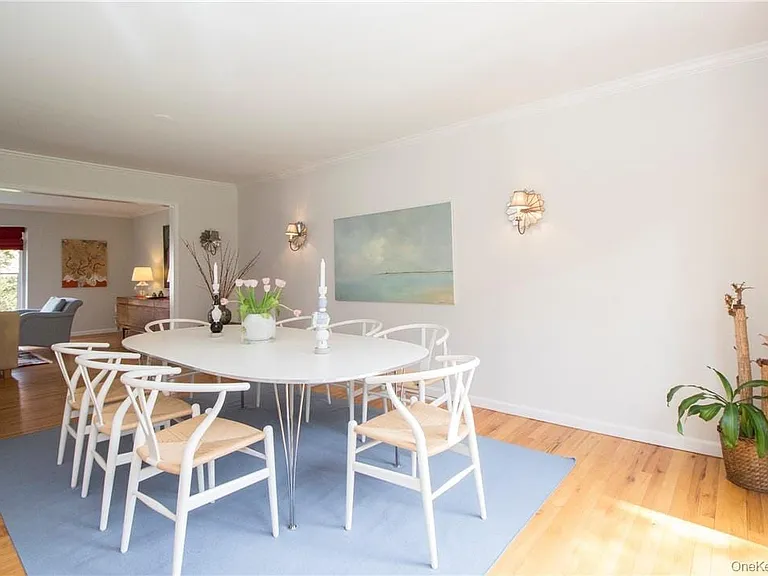 4 Dalphin Dr — Photo 6