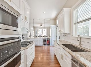 1827 Avenue M, Galveston, TX 77550