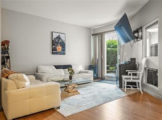 99 Chapel St #215, Nanaimo, BC V9R 5H3