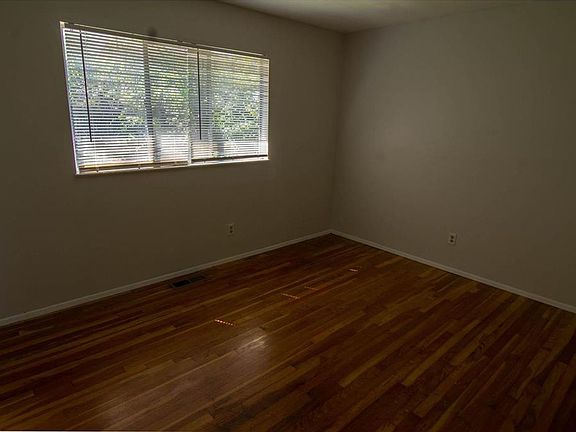 4th image of 1670 Arundel Dr