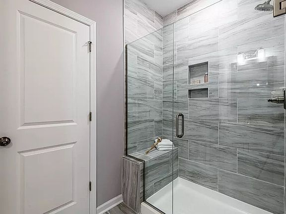 The Winston Primary Bathroom