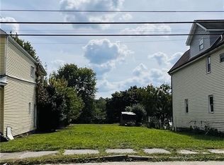 650 Addison St, Washington, PA 15301