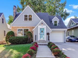 1194 Englewood Ave, Saint Paul, MN 55104