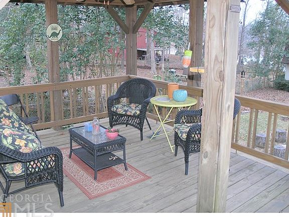 3rd image of 153 Napier Dr