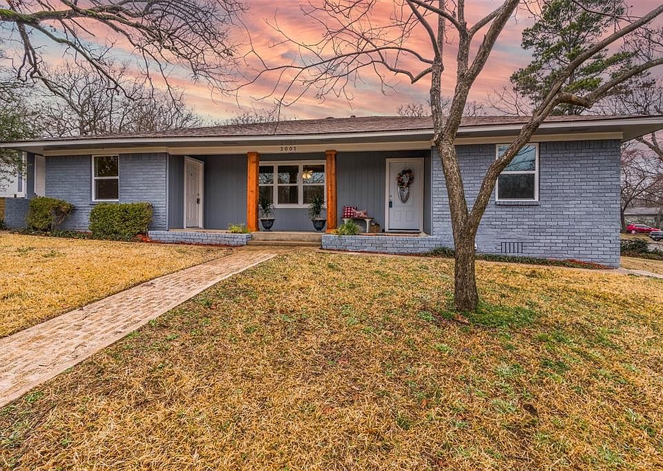 1st image of 3001 S Scullin Ave