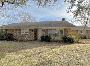2111 Houston Pl, Denton, TX 76201