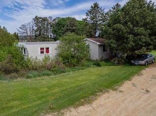 650 N Stockton Rd, Stockton, IL 61085