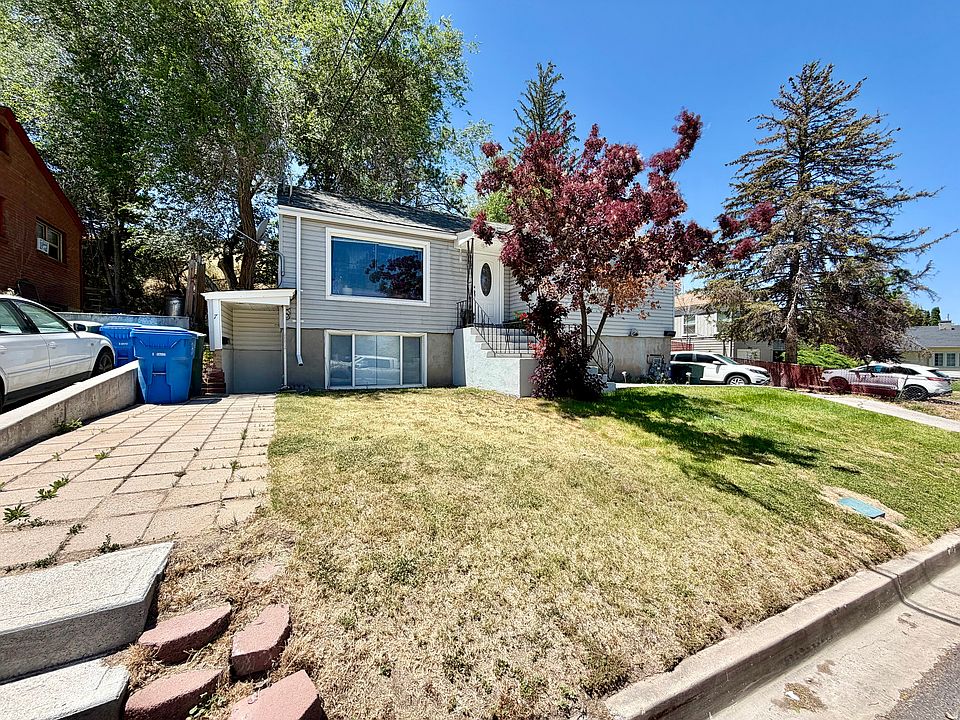 1st image of 7 Foothill Blvd