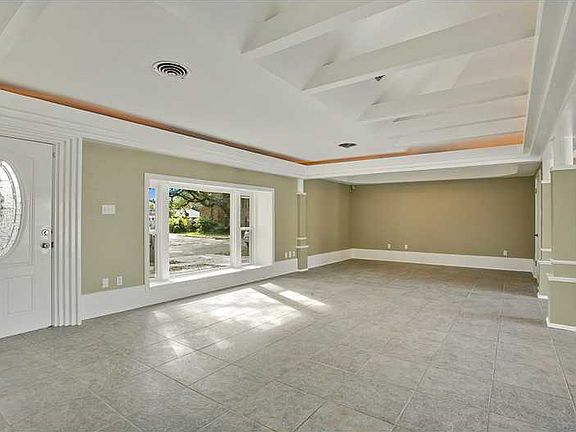2nd image of 3700 Neyrey Dr