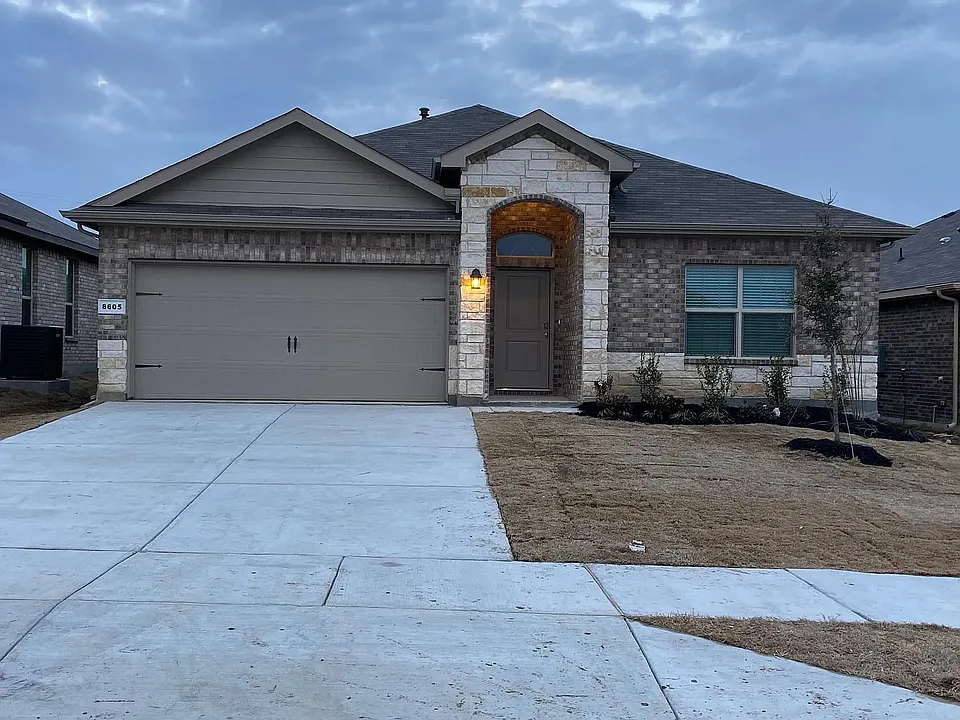 8605 Jace Ct