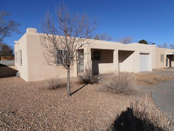 4th image of 205 Cagua Dr NE