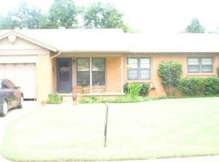 1621 Caddell Ln, Norman, OK 73069