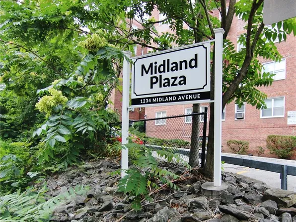 1234 Midland Avenue #5H, Bronxville, NY 10708