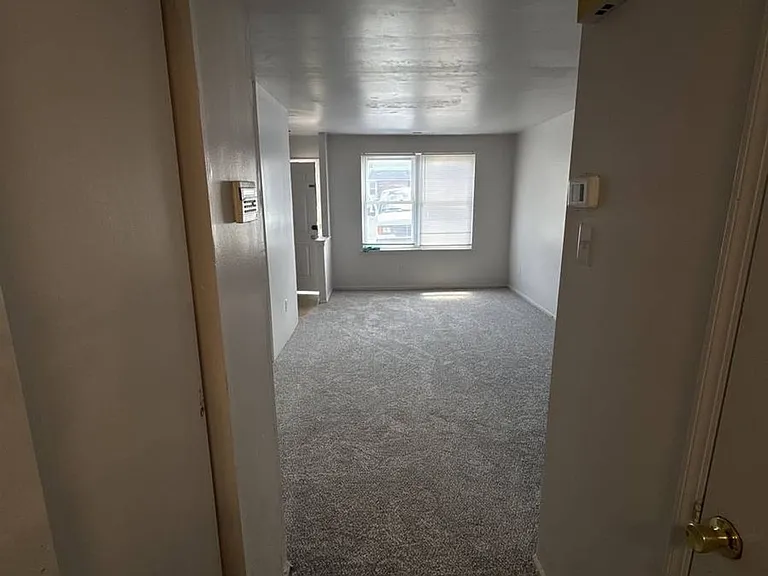 2831 Saxton Rd — Photo 15