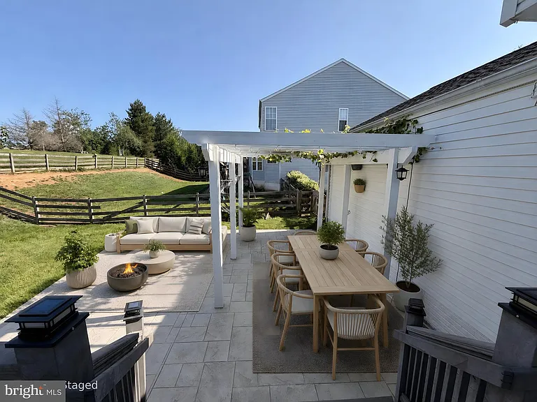10214 Moss Tower Pl — Photo 8