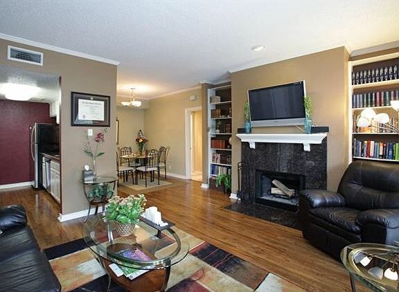2nd image of 6318 Richmond Ave Unit 2204