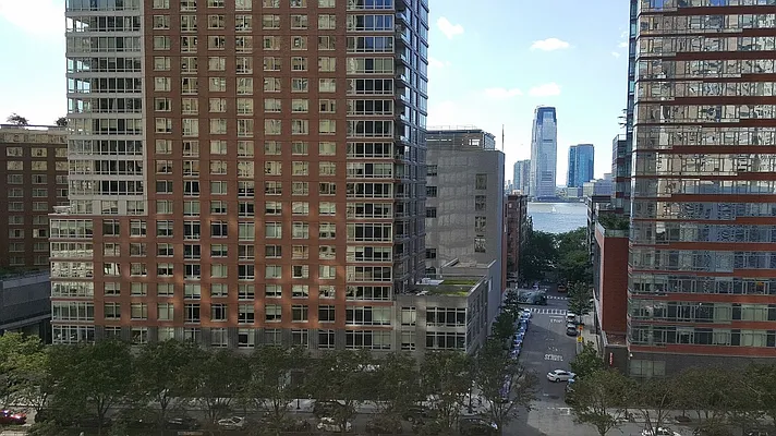 Rented by New York Residence | media 26