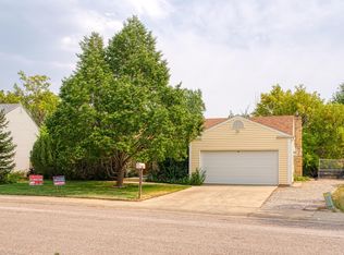 2421 Angus Dr, Gillette, WY 82718
