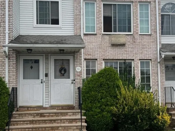 15 Yafa Ct #A, Staten Island, NY 10314