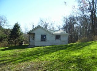 206 Low Gap Ln, Monterey, TN 38574