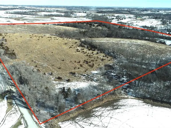 16933 456th Rd, Savannah, MO 64485