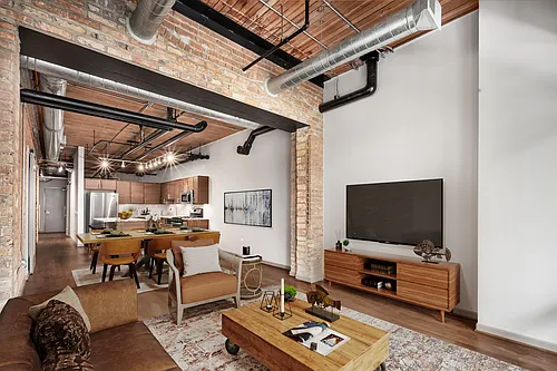 Lofts At River East Photo 1