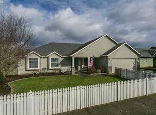 155 Thunderbird St, Molalla, OR 97038