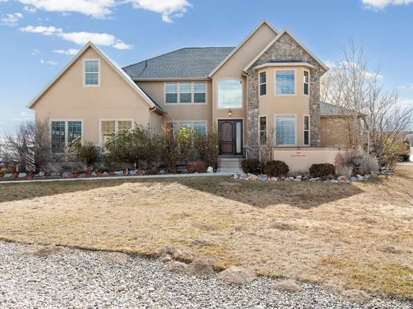 122 E Box Elder Dr, Grantsville, UT 84029
