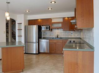 222 Society Hl, Cherry Hill, NJ 08003