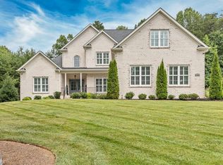3818 Friendly Acres Dr, Greensboro, NC 27410