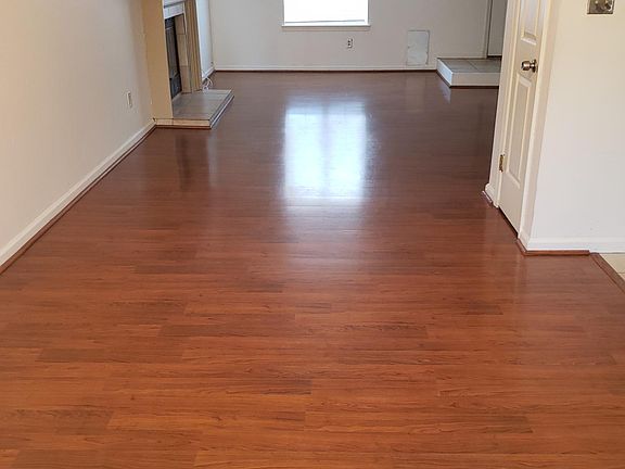 3rd image of 1028 Still Harbor Cir
