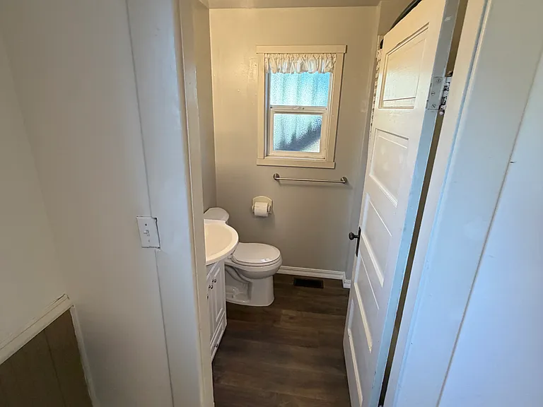 20 East St SE #1 — Photo 10