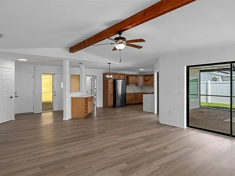 9910 Island Harbor Dr #A — Photo 21