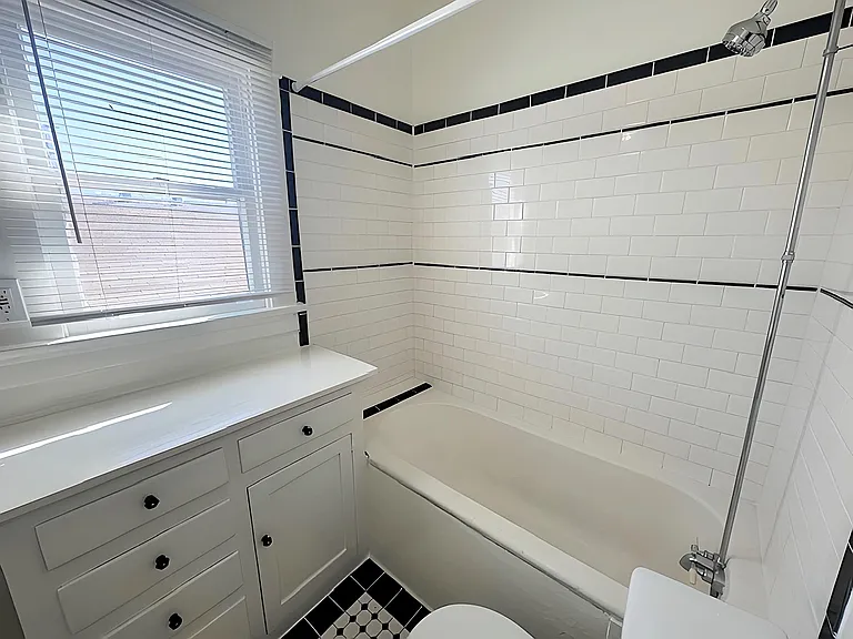 925 1/2 Marview Ave #925-1/2 — Photo 8