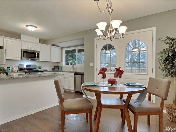 5th image of 11814 96th Ave SW