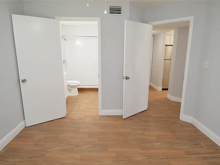 8722 Mallard Reserve Dr #102 — Photo 33