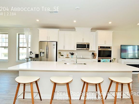 2nd image of 2204 Abboccato Ter SE