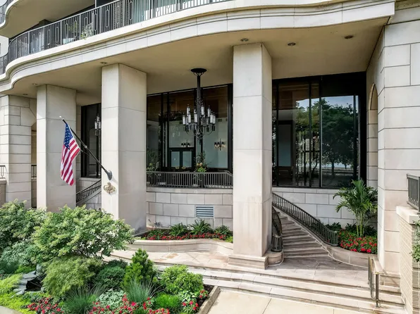 1040 N Lake Shore Dr APT 30B, Chicago, IL 60611